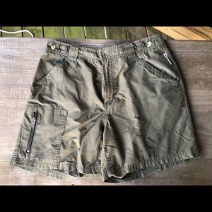 Columbia shorts